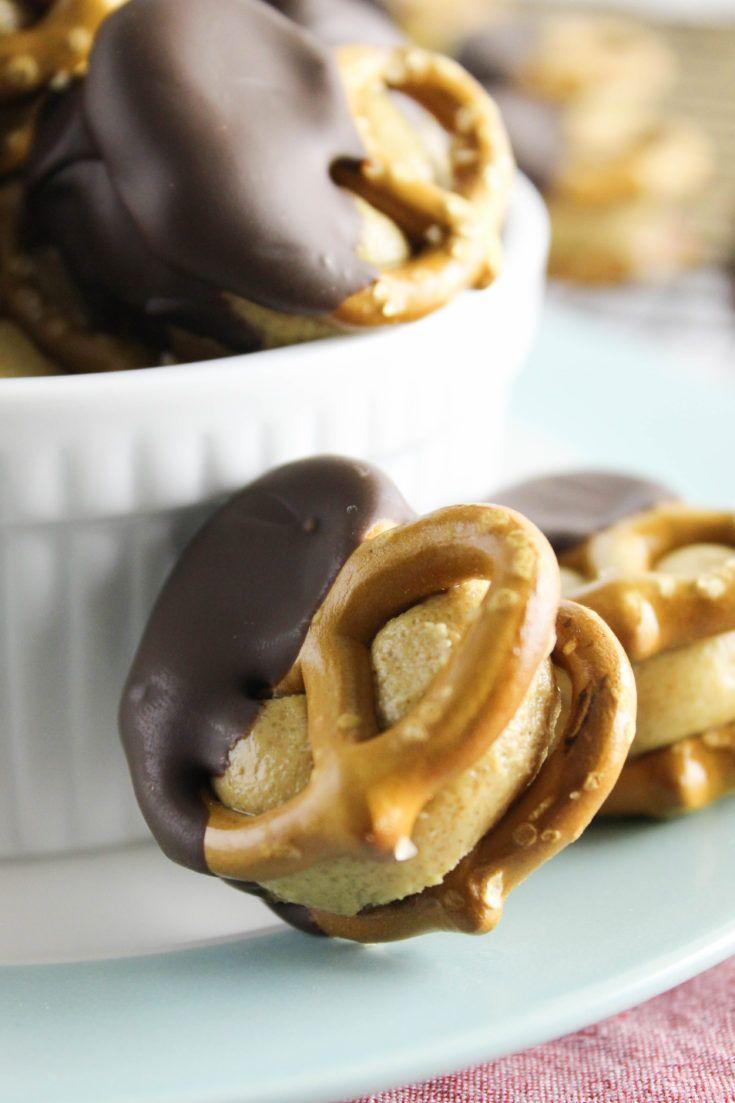 Vegan Chocolate Peanut Butter Pretzel Bites