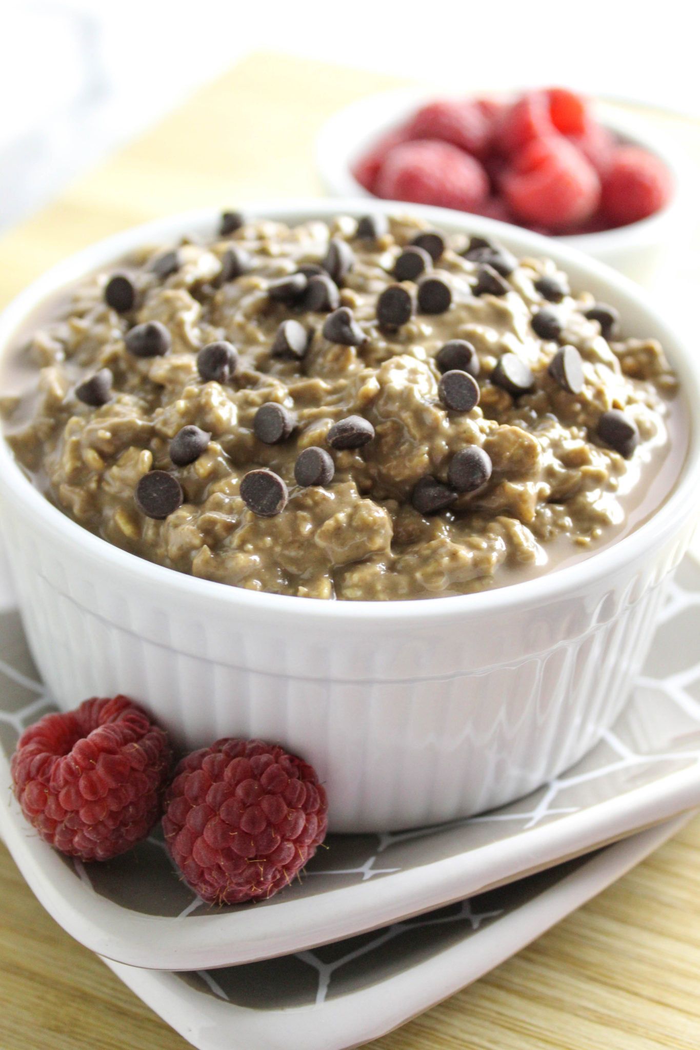 Vegan Brownie Batter Overnight Oatmeal