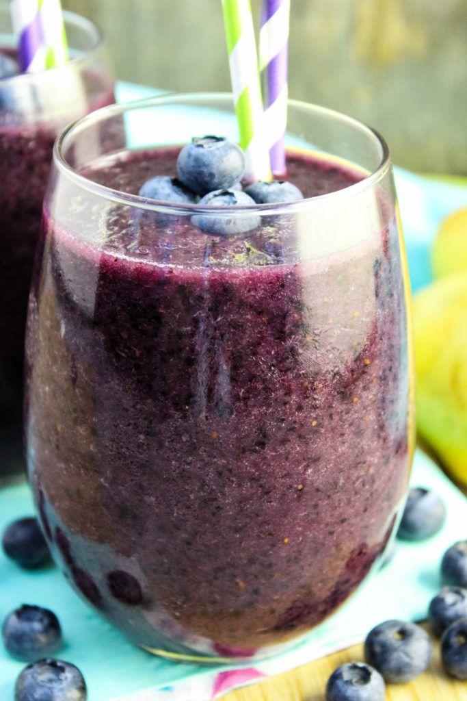 Healthy Blueberry Pear Smoothie