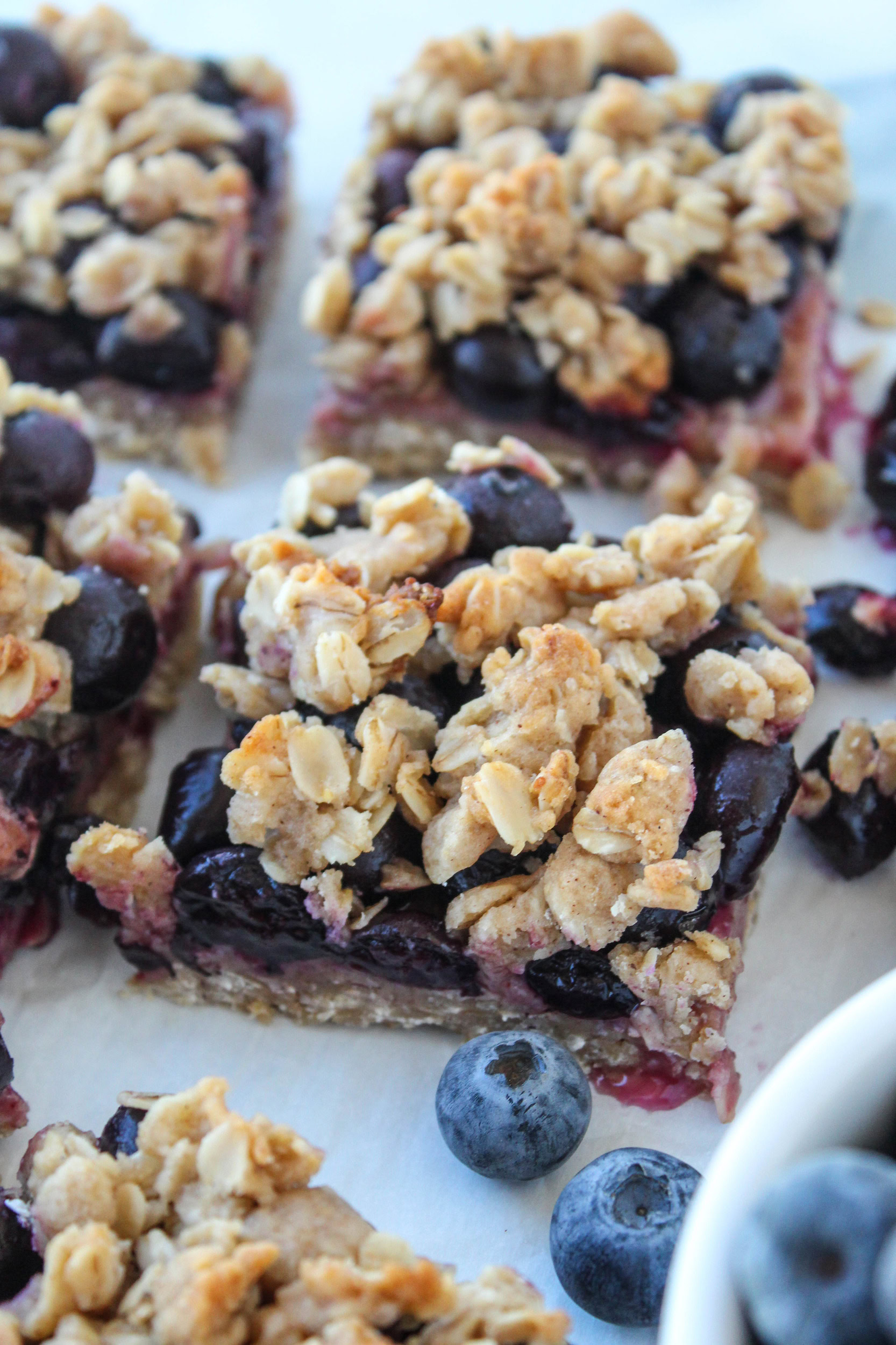 Blueberry Oatmeal Crumble Bars