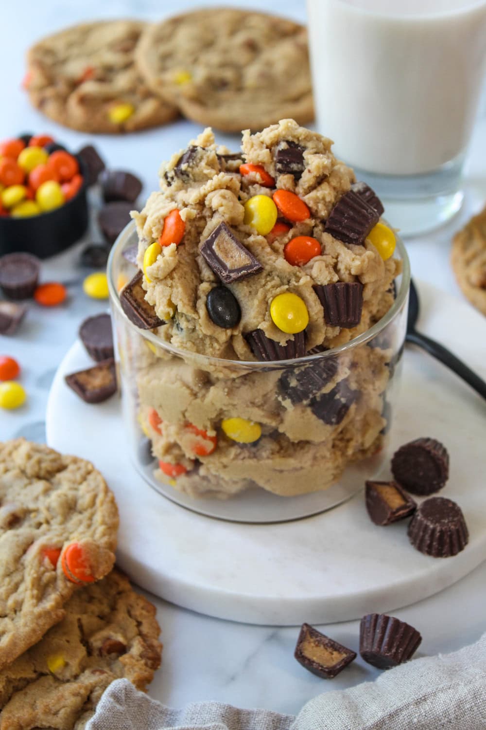homemade edible peanut butter cookie dough with Reese’s