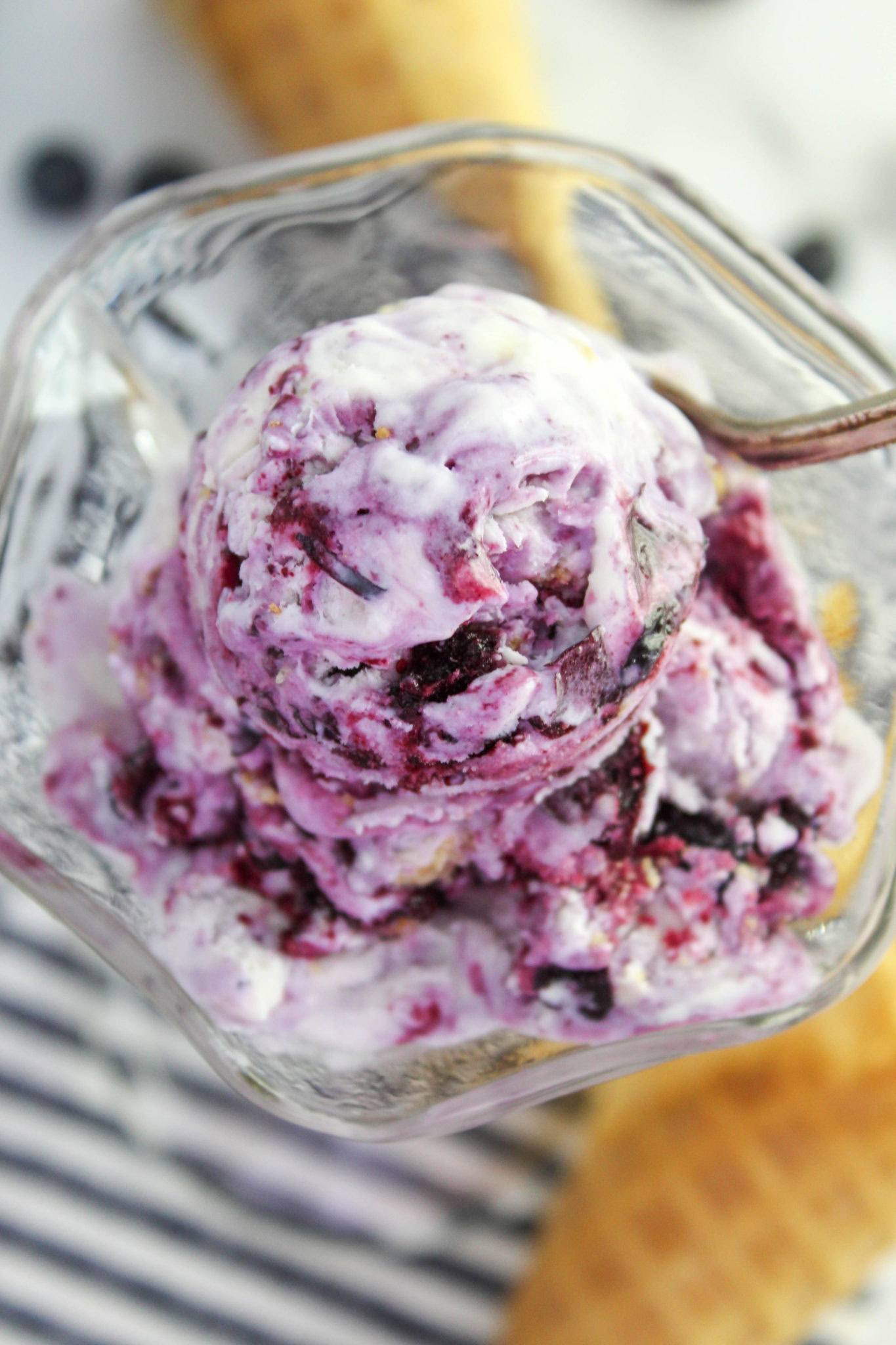 No Churn Blueberry Cheesecake Ice Cream