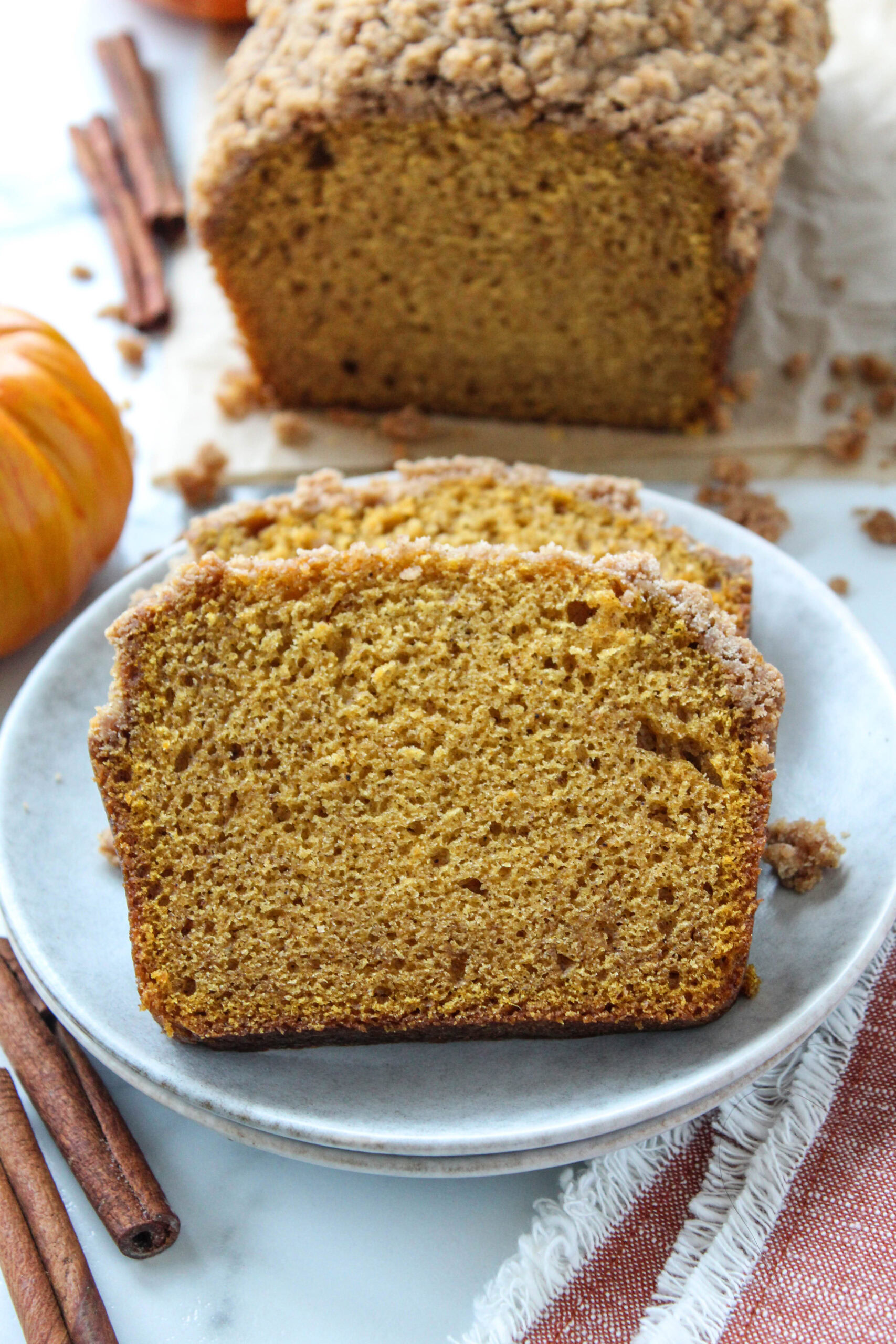 Pumpkin Bread with Crumb Topping