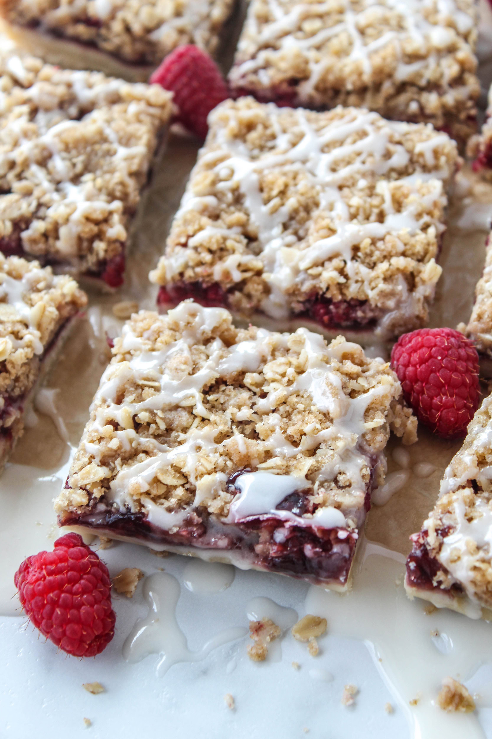 Raspberry Streusel Shortbread Bars