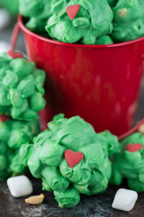 Grinch Peanut Marshmallow Clusters