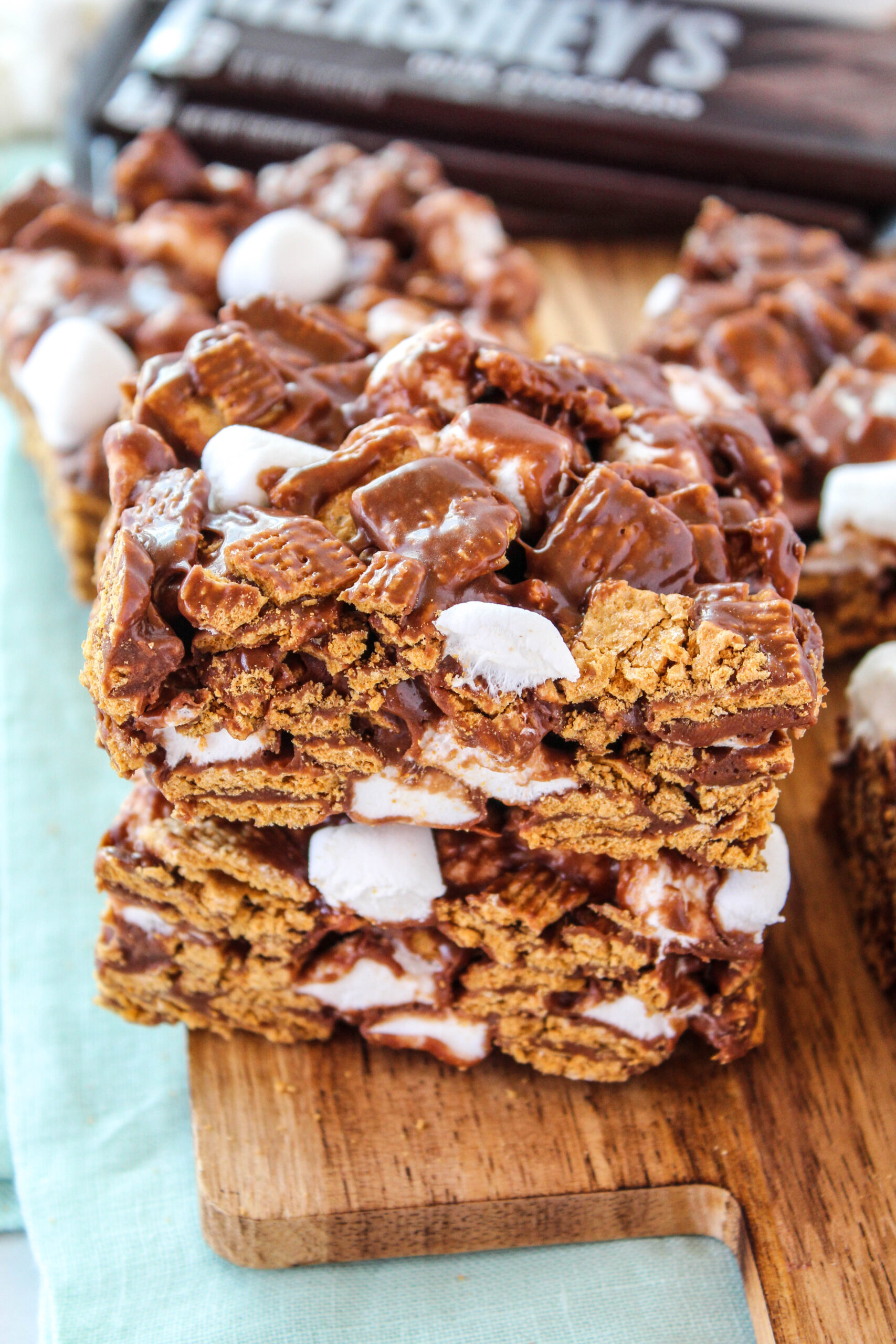 Golden Graham S'mores Bars Recipe