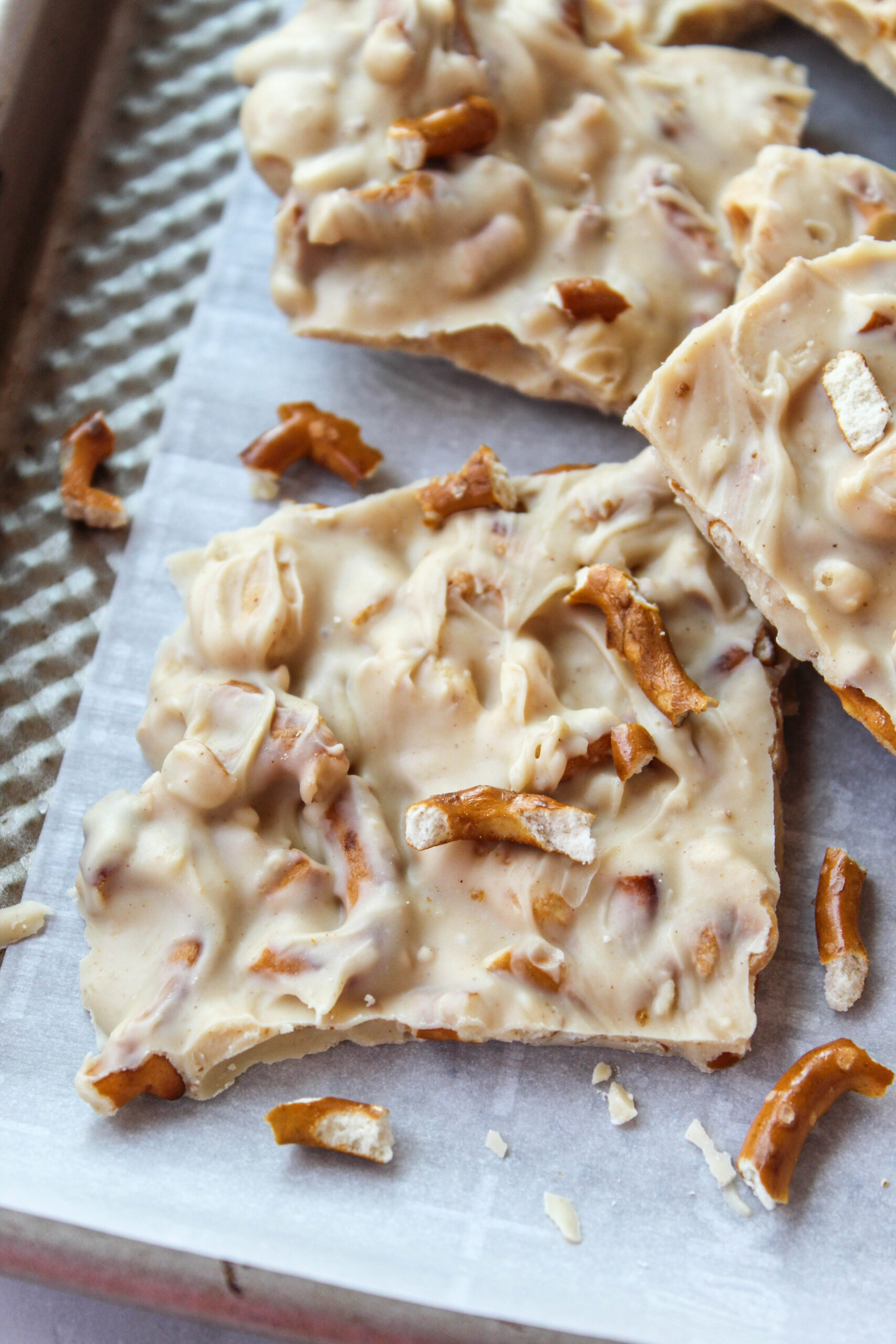 Peanut butter pretzel bark with chocolate and crunchy pretzels