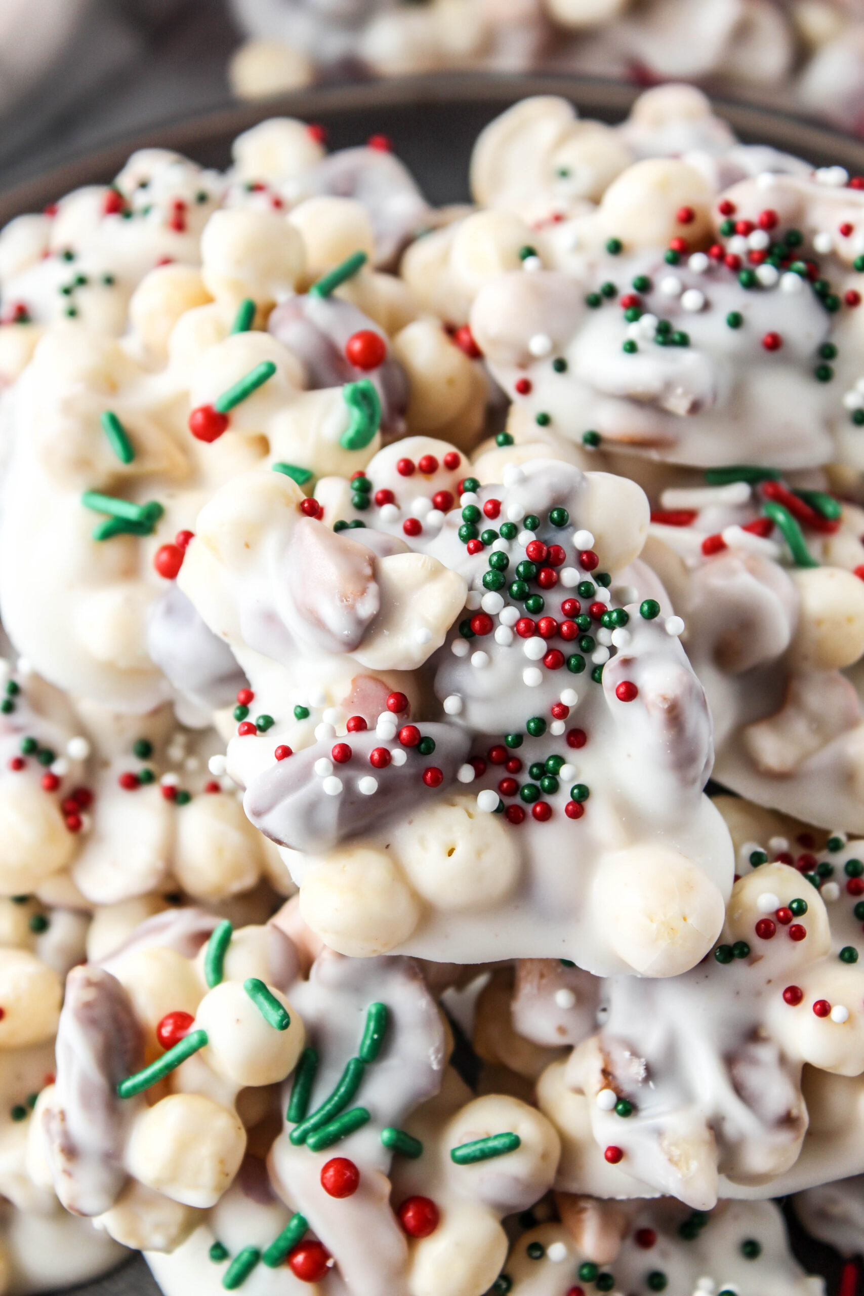 White chocolate almond bark clusters with crunchy mix‑ins