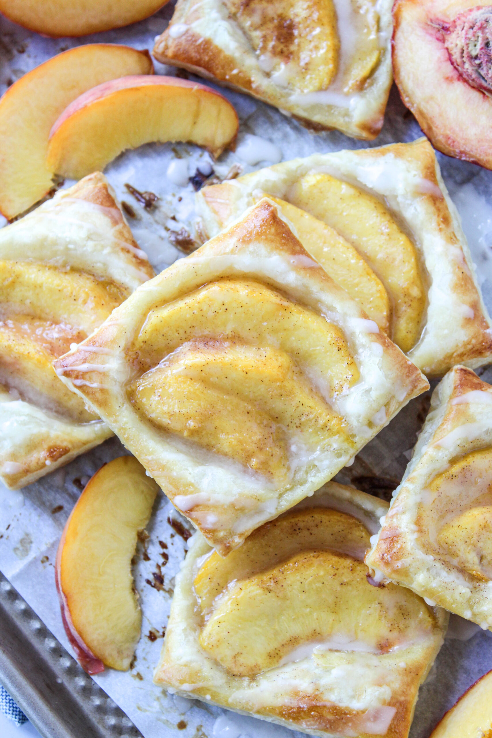 Easy peach puff pastry tarts with fresh peaches and flaky pastry