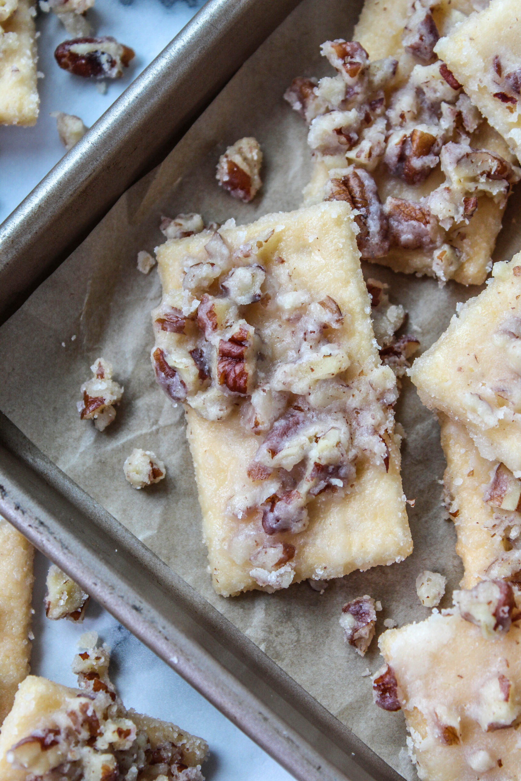 Nutty Toffee Crackers