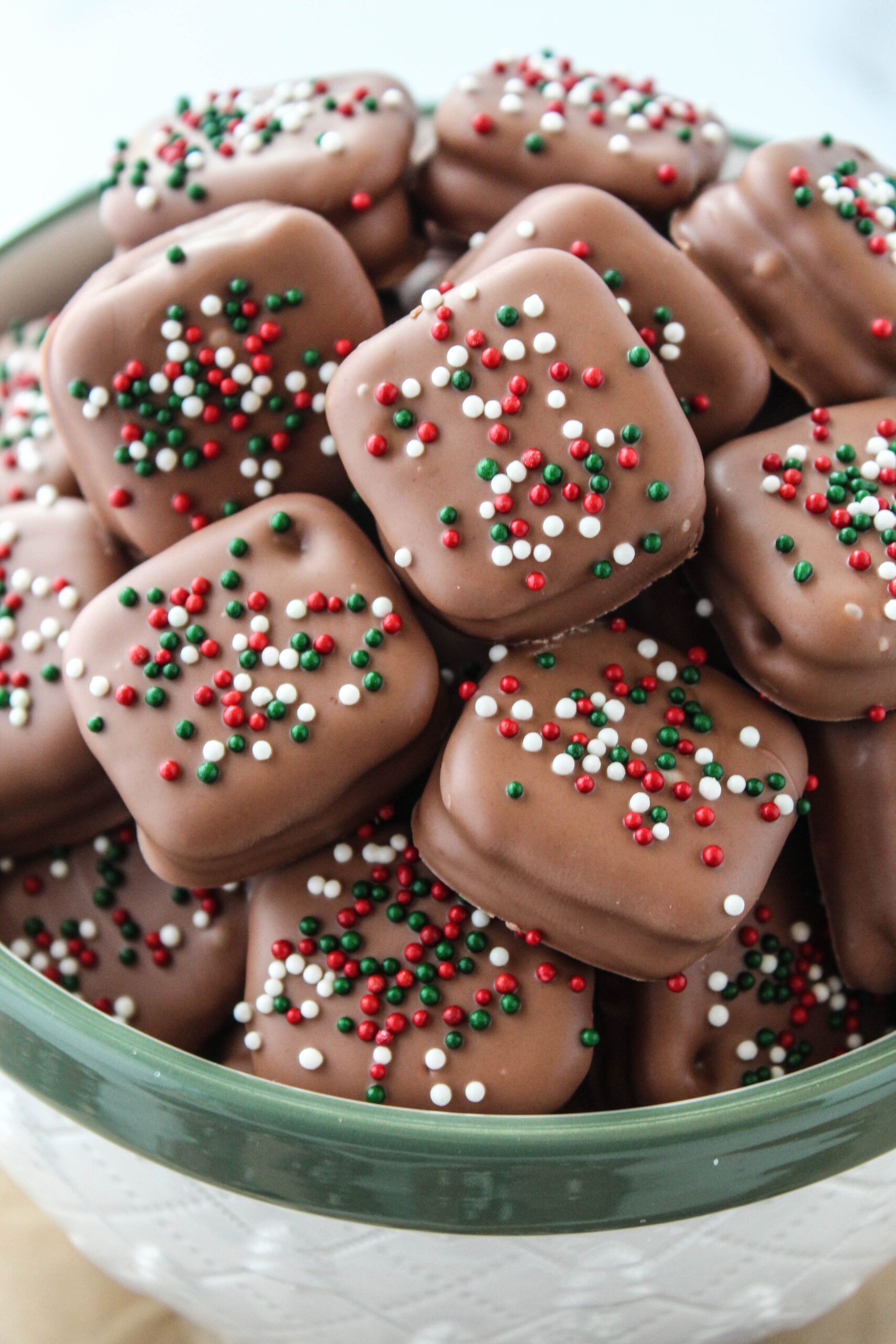 Chocolate Caramel Pretzel Bites