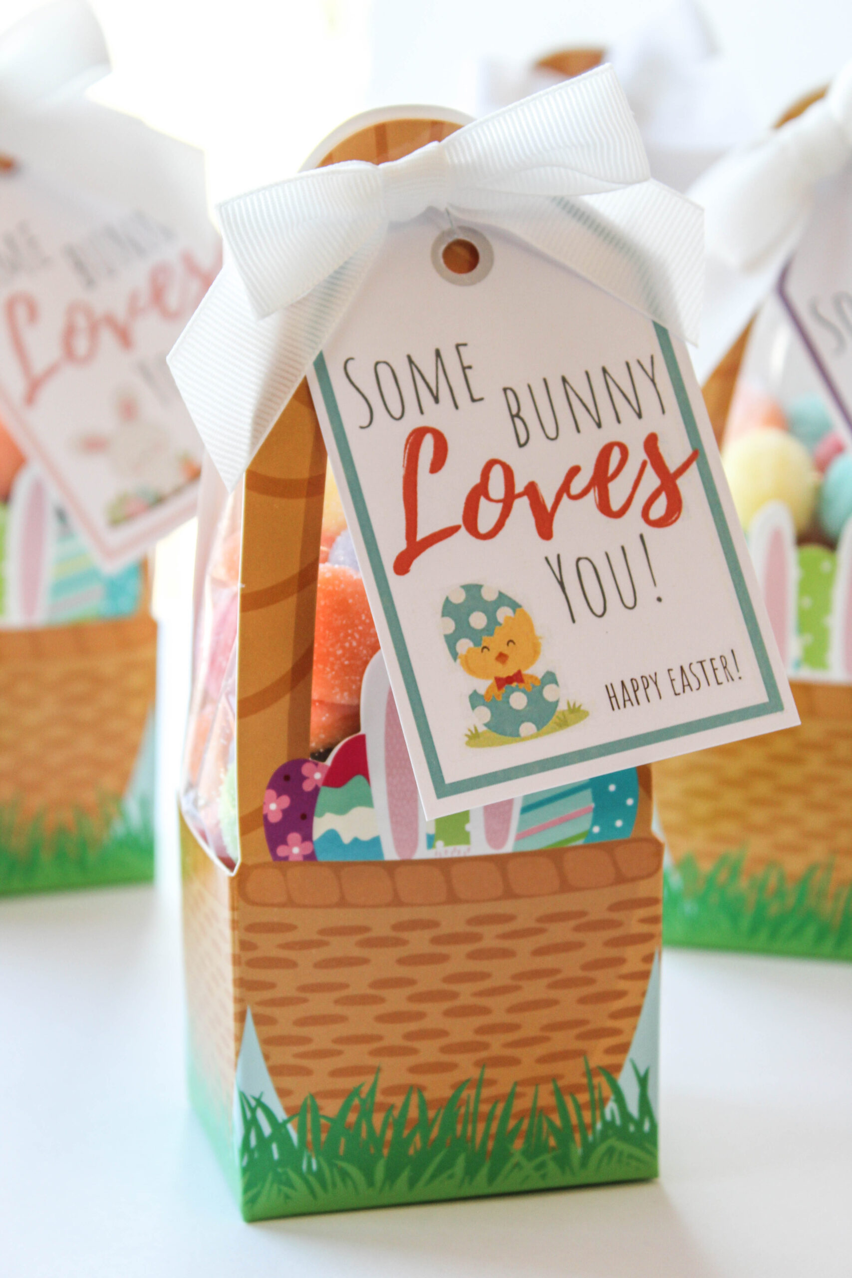 Some Bunny Loves You Free Printable Gift Tag