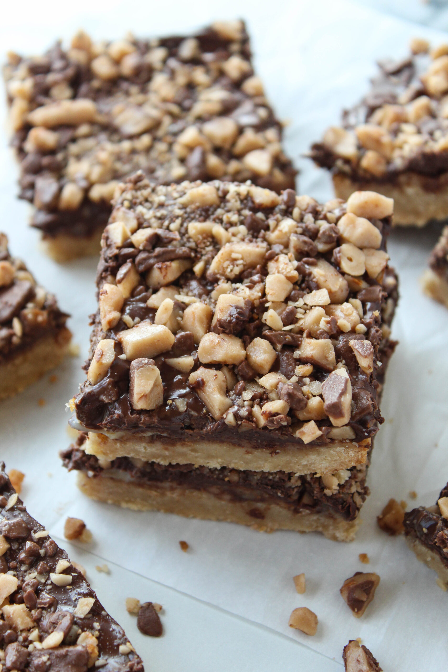 Easy homemade toffee bars ready to serve