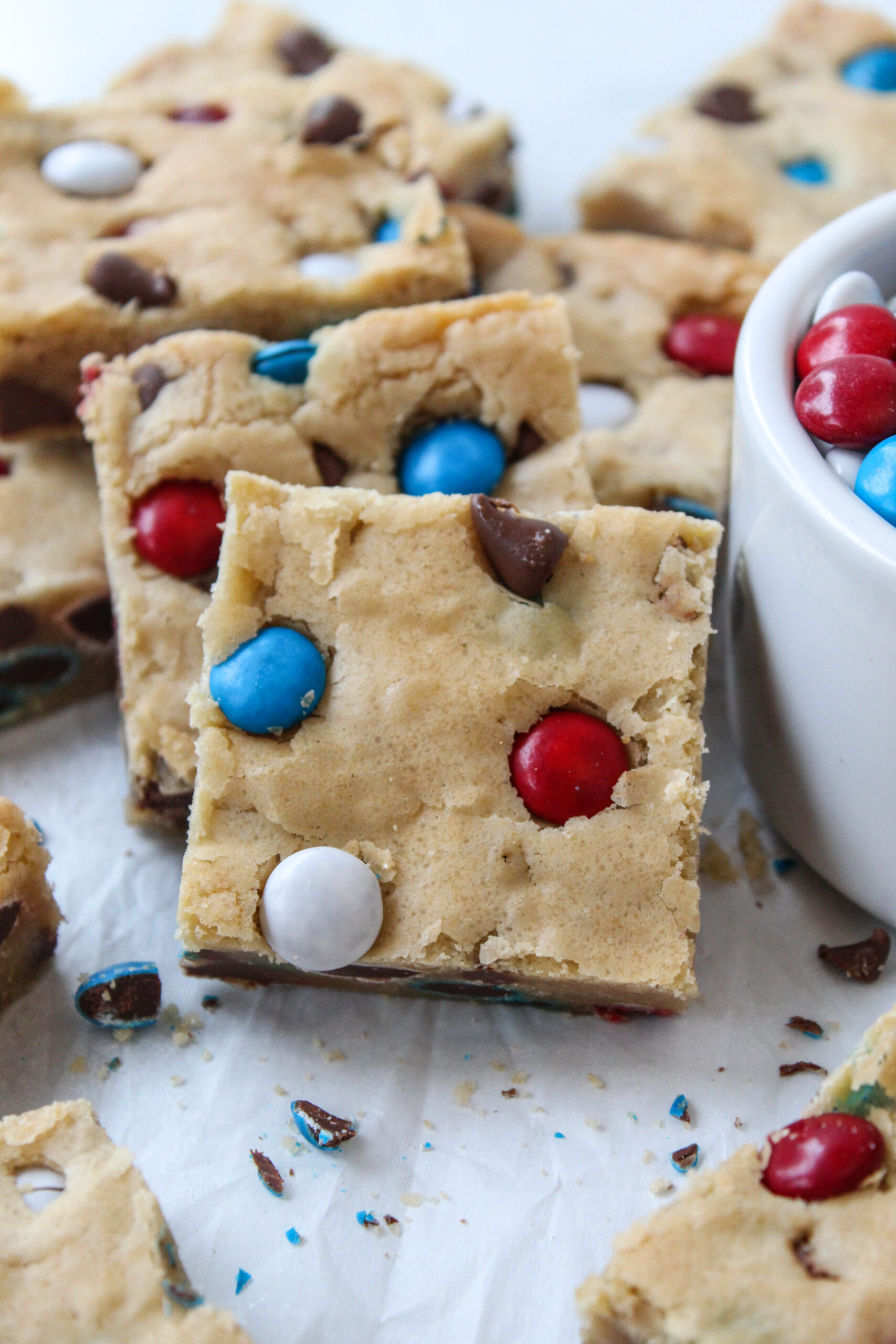 4th of July M&M Cookie Bar Recipe