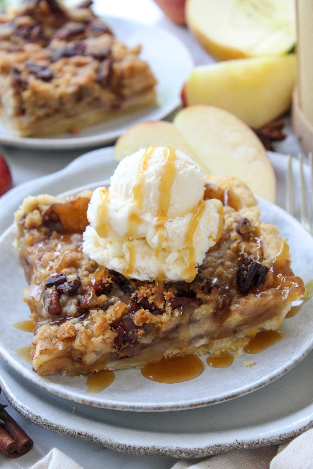 Apple Pie Bars with Crumb Topping