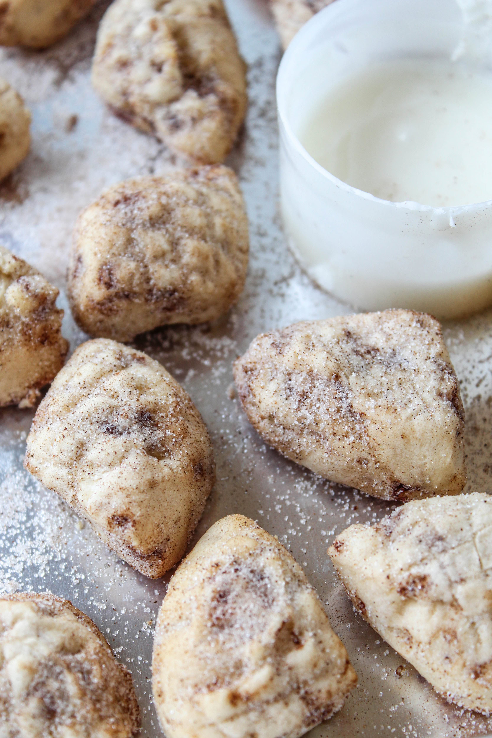 Air Fryer Cinnamon Roll Bites
