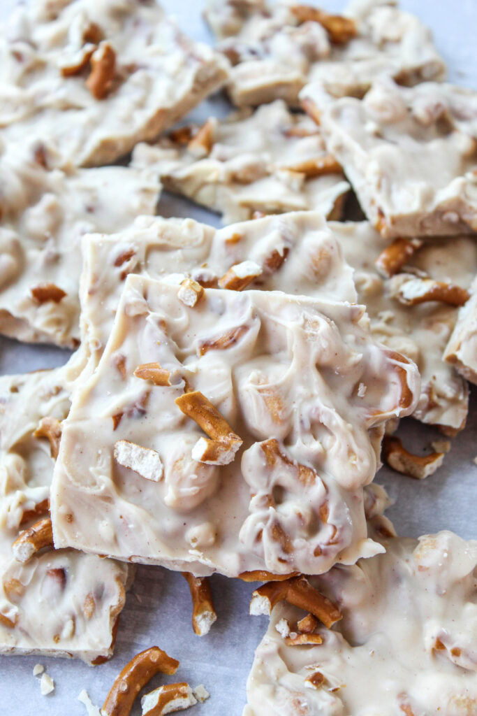 Peanut Butter Pretzel Bark