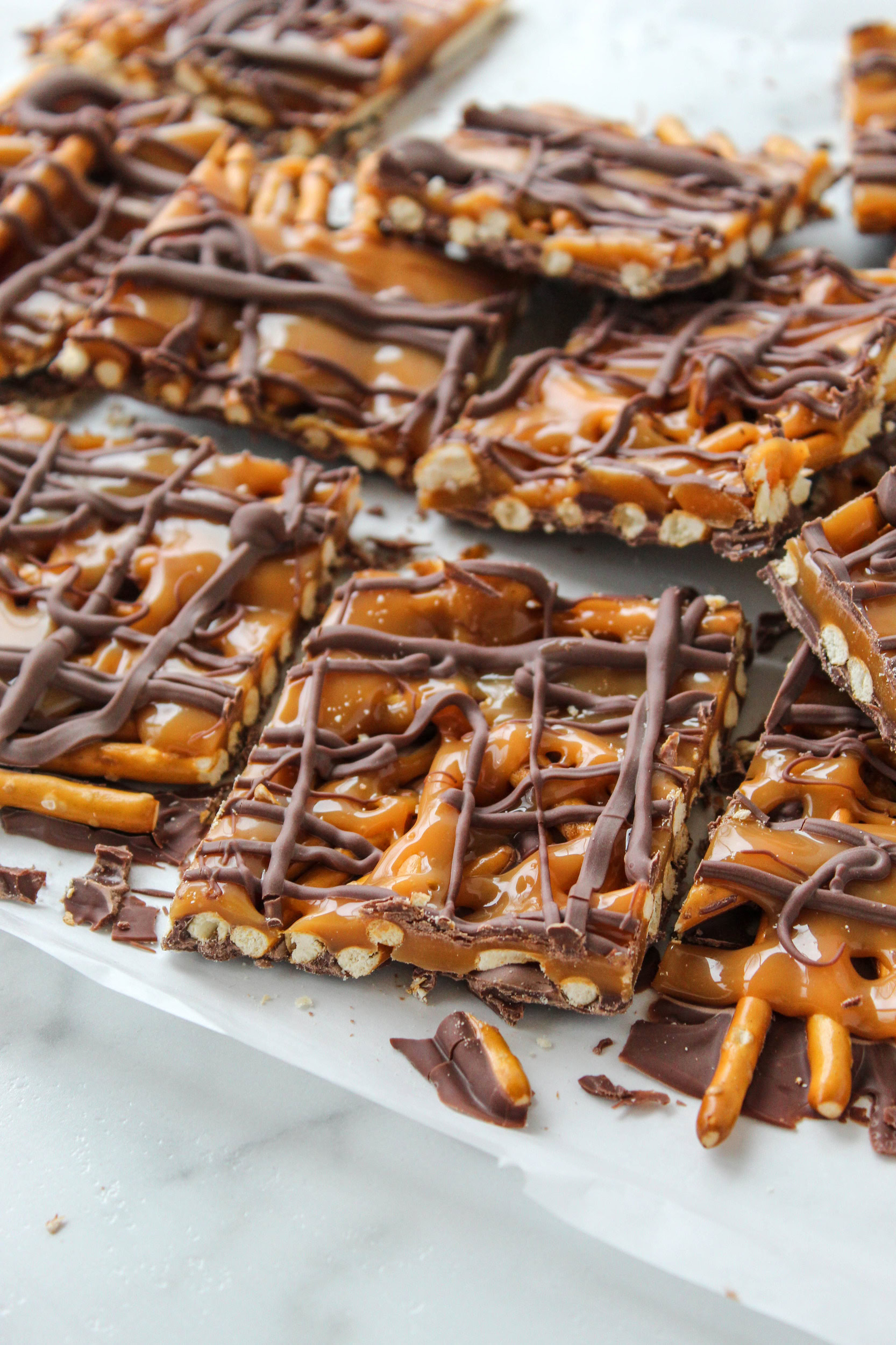 salted caramel pretzel bark with chocolate drizzle