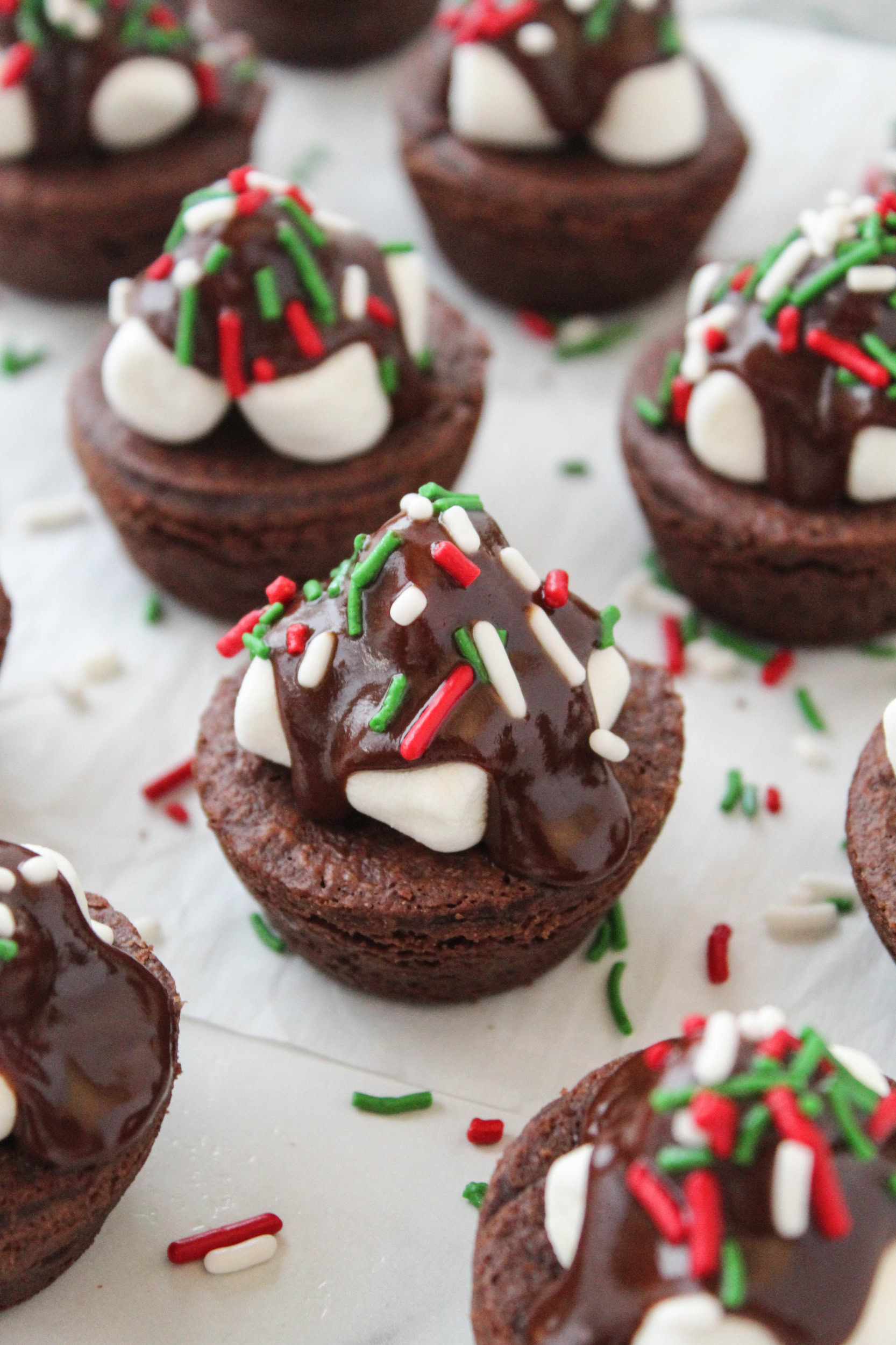 Hot Cocoa Brownie Bites
