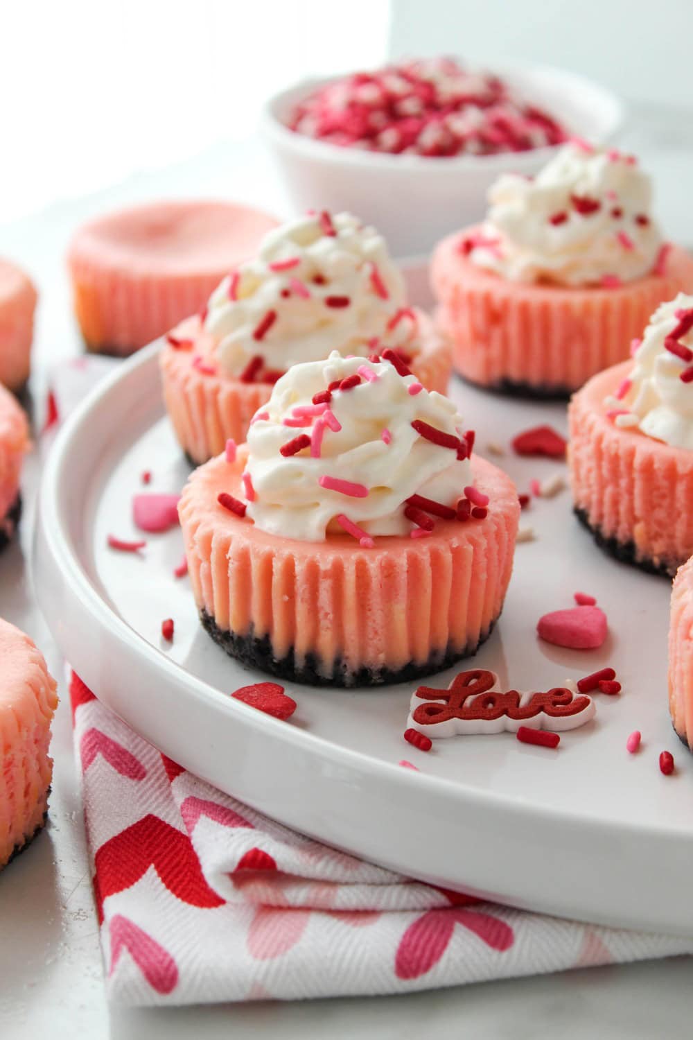 Mini Valentine Cheesecakes
