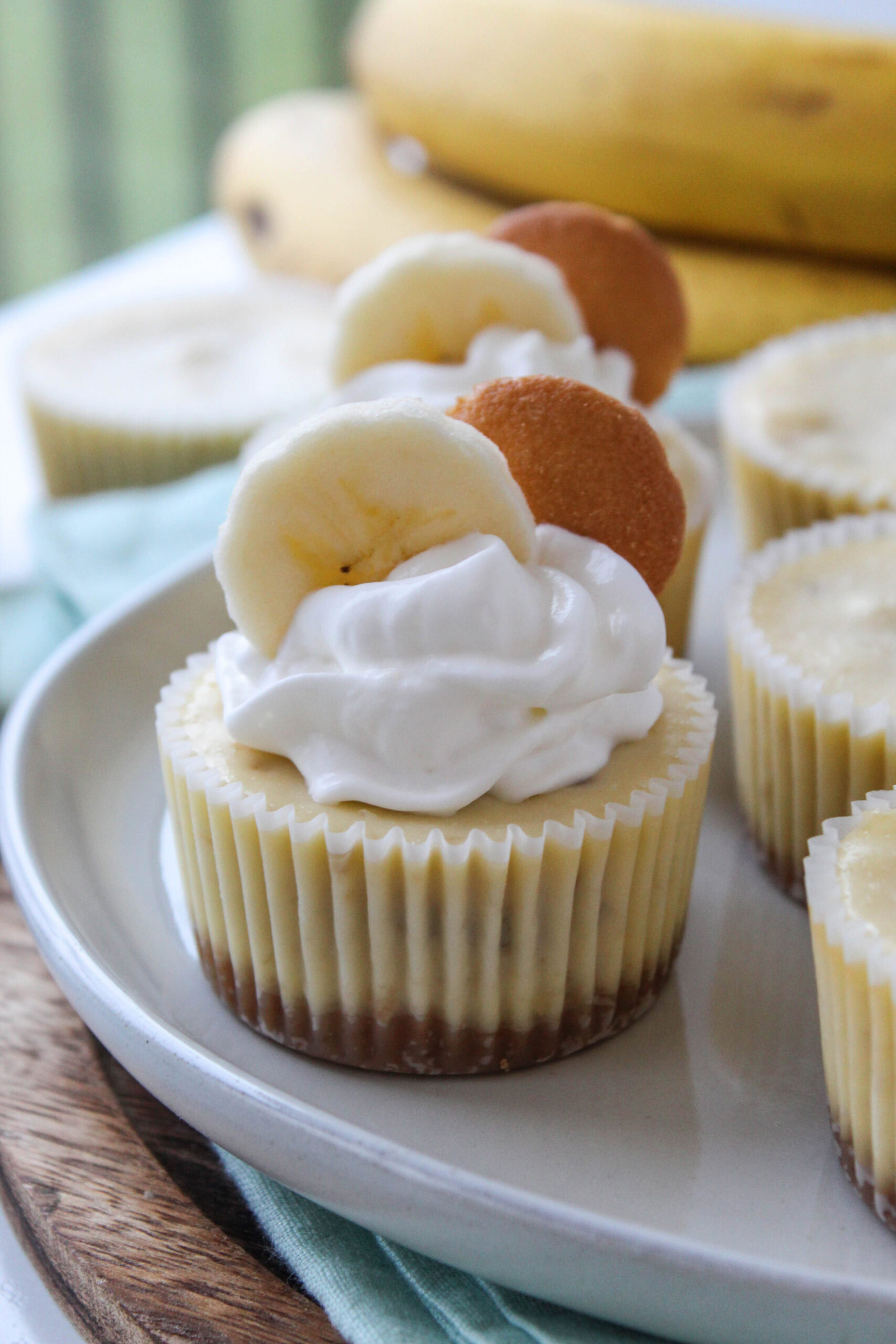 Mini Banana Pudding Cheesecakes
