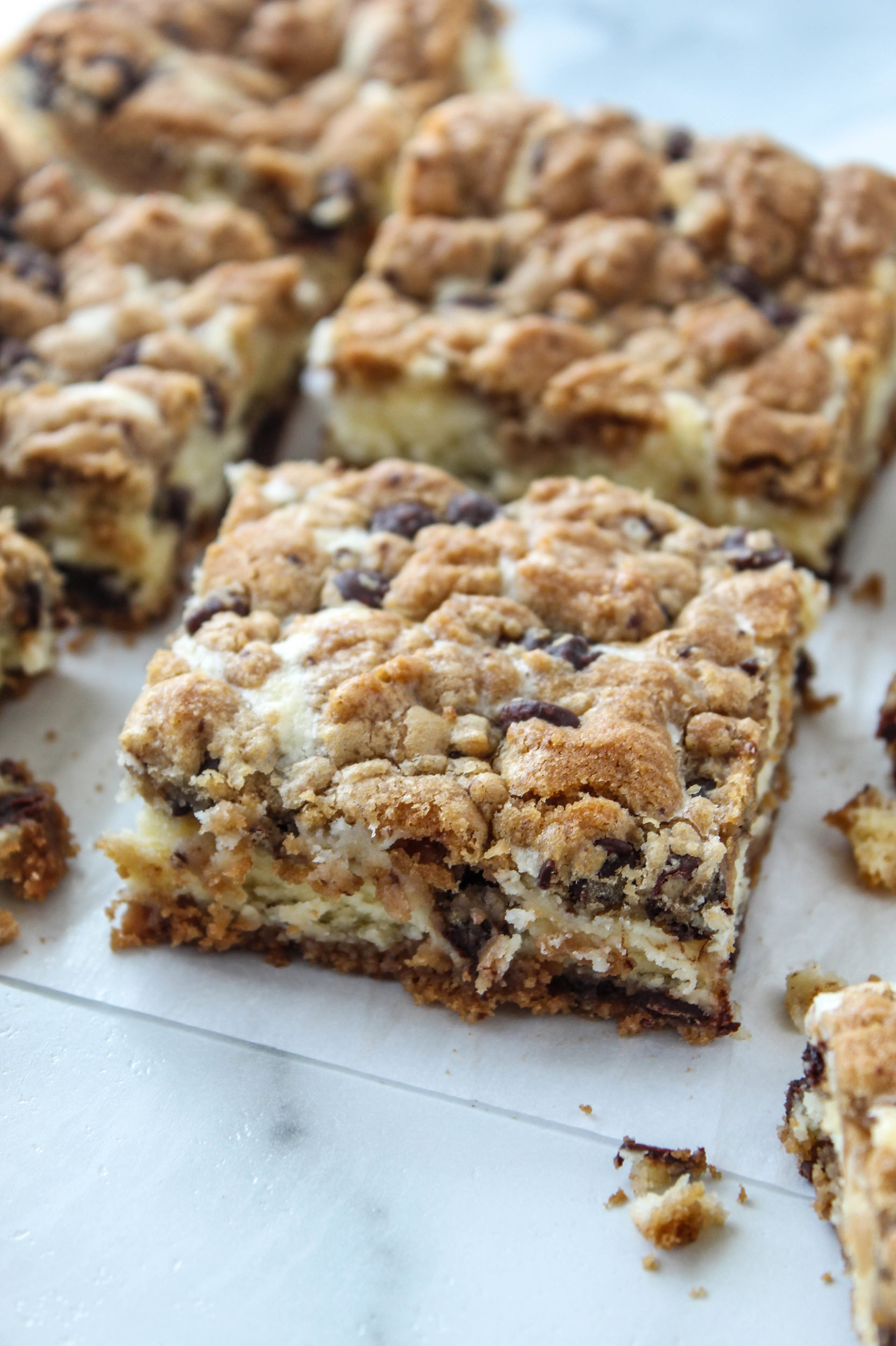 Chocolate Chip Cookie Cheesecake Bars