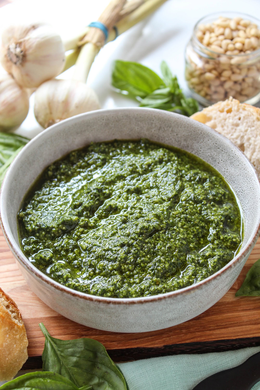 Vegan Spinach Basil Pesto