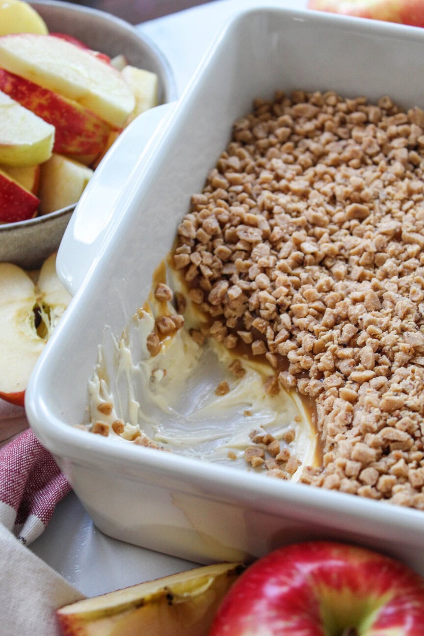 Close‑up of caramel apple dip showing its smooth, glossy texture
