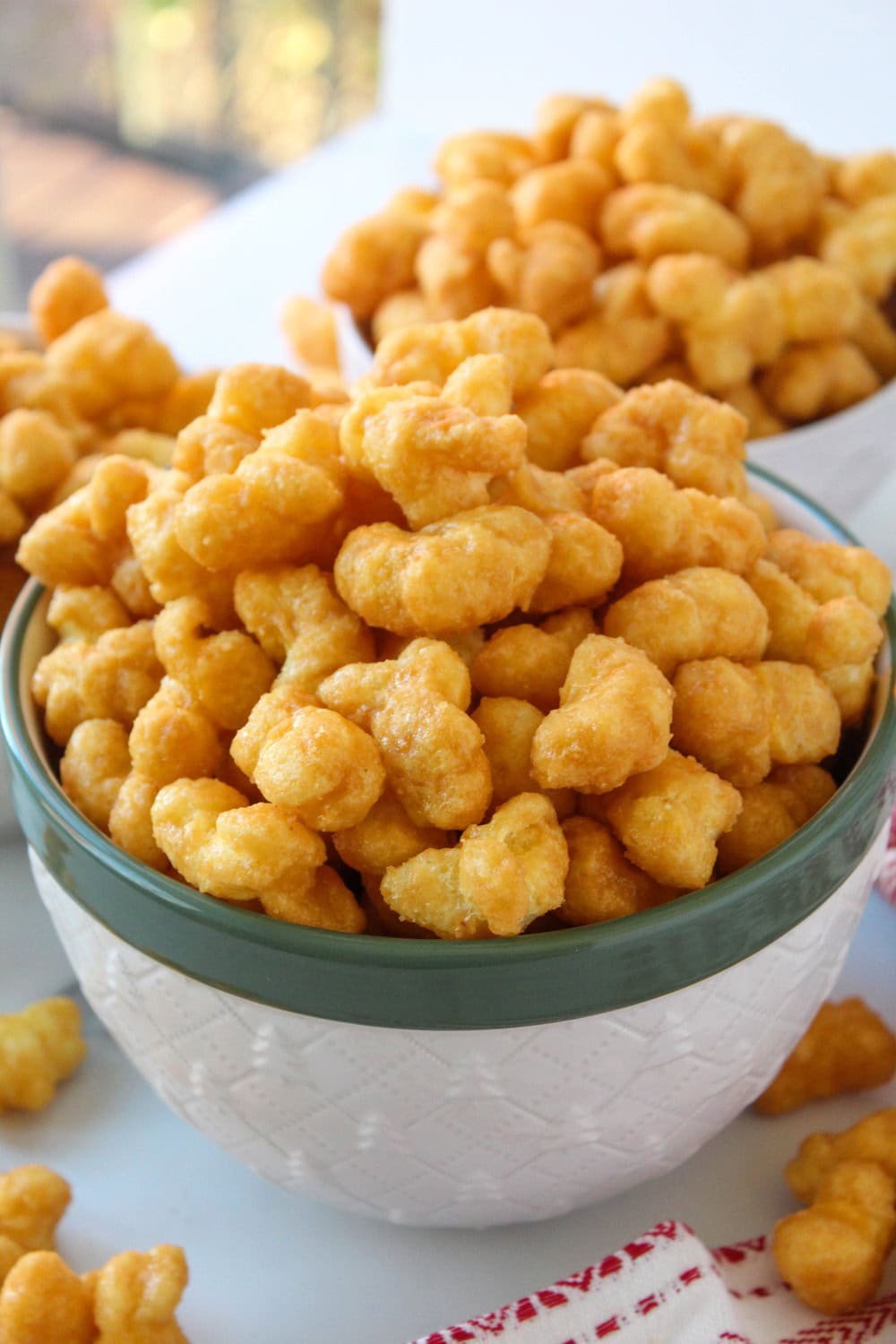 The best caramel puff corn with a buttery caramel coating