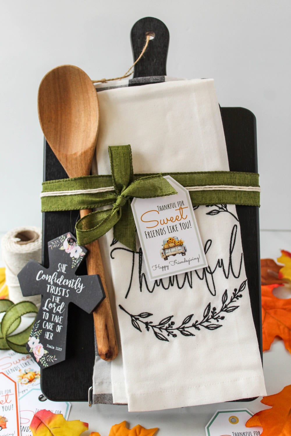 Happy Friendsgiving Free Printable Gift Tags