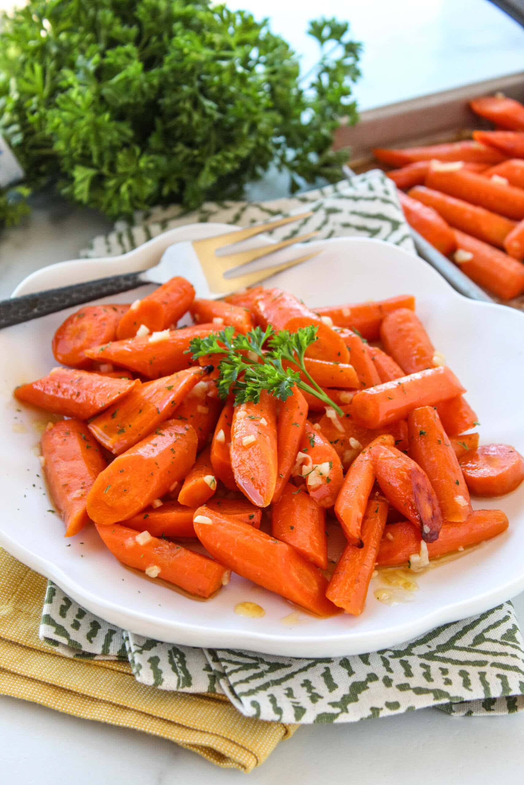 Honey Garlic Butter Roasted Carrots