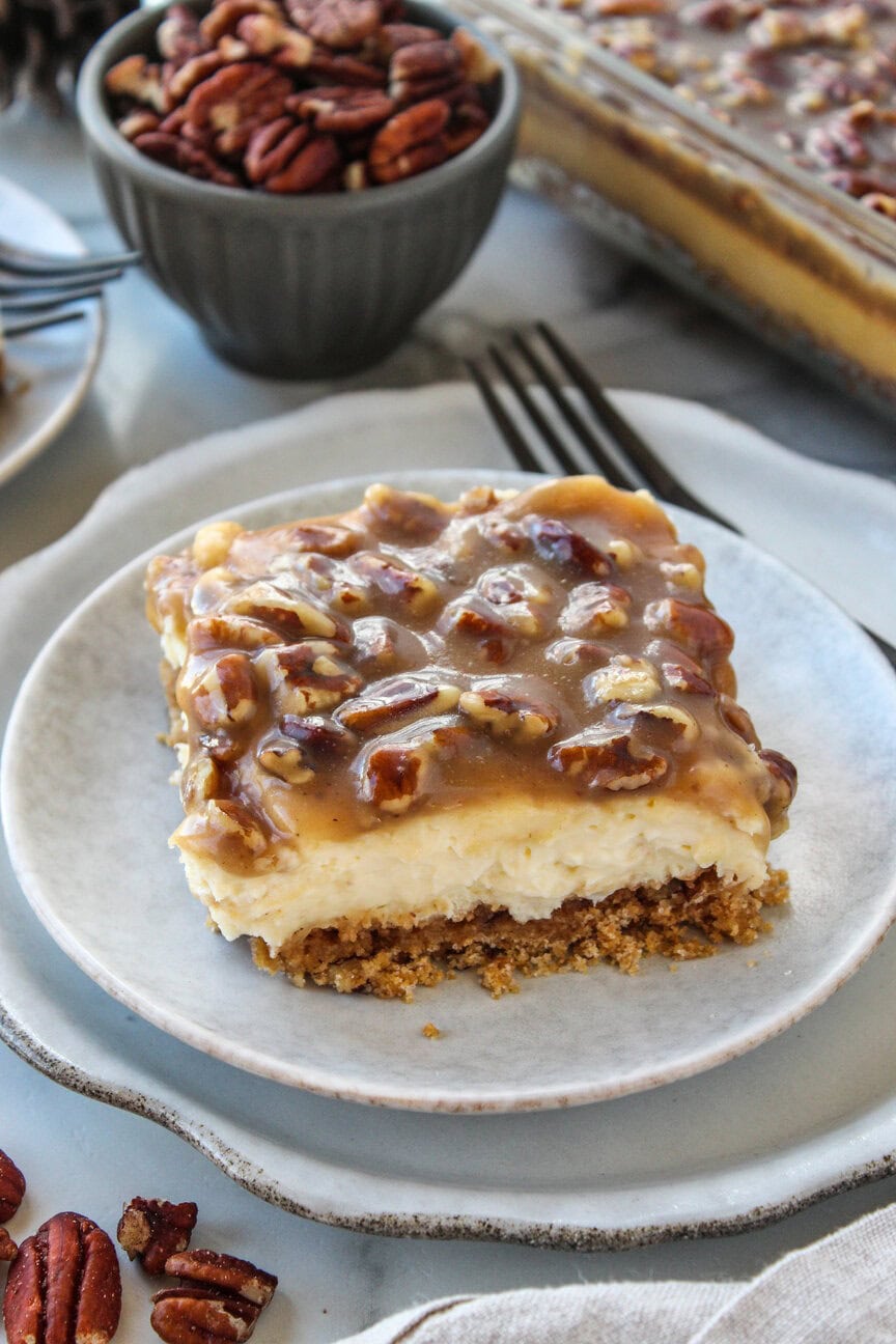 Praline Crumb Caramel Cheesecake Bars
