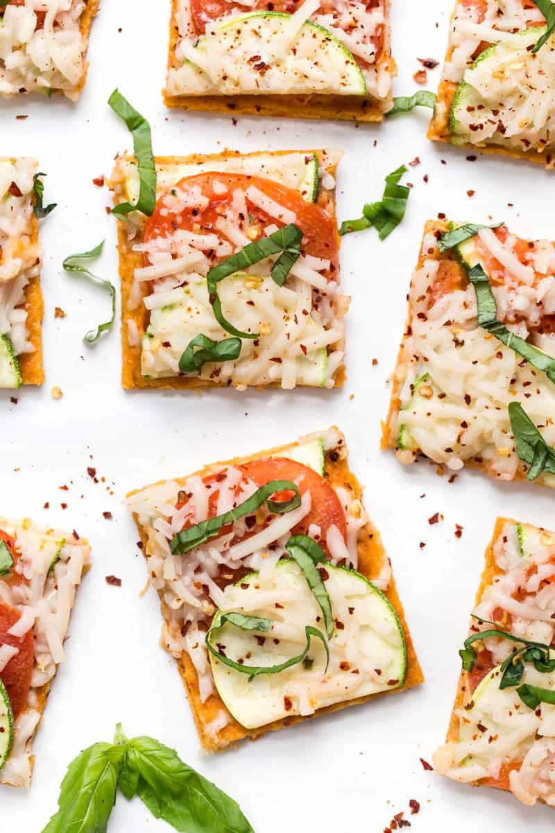 Summer Tomato & Zucchini Quinoa Pizza