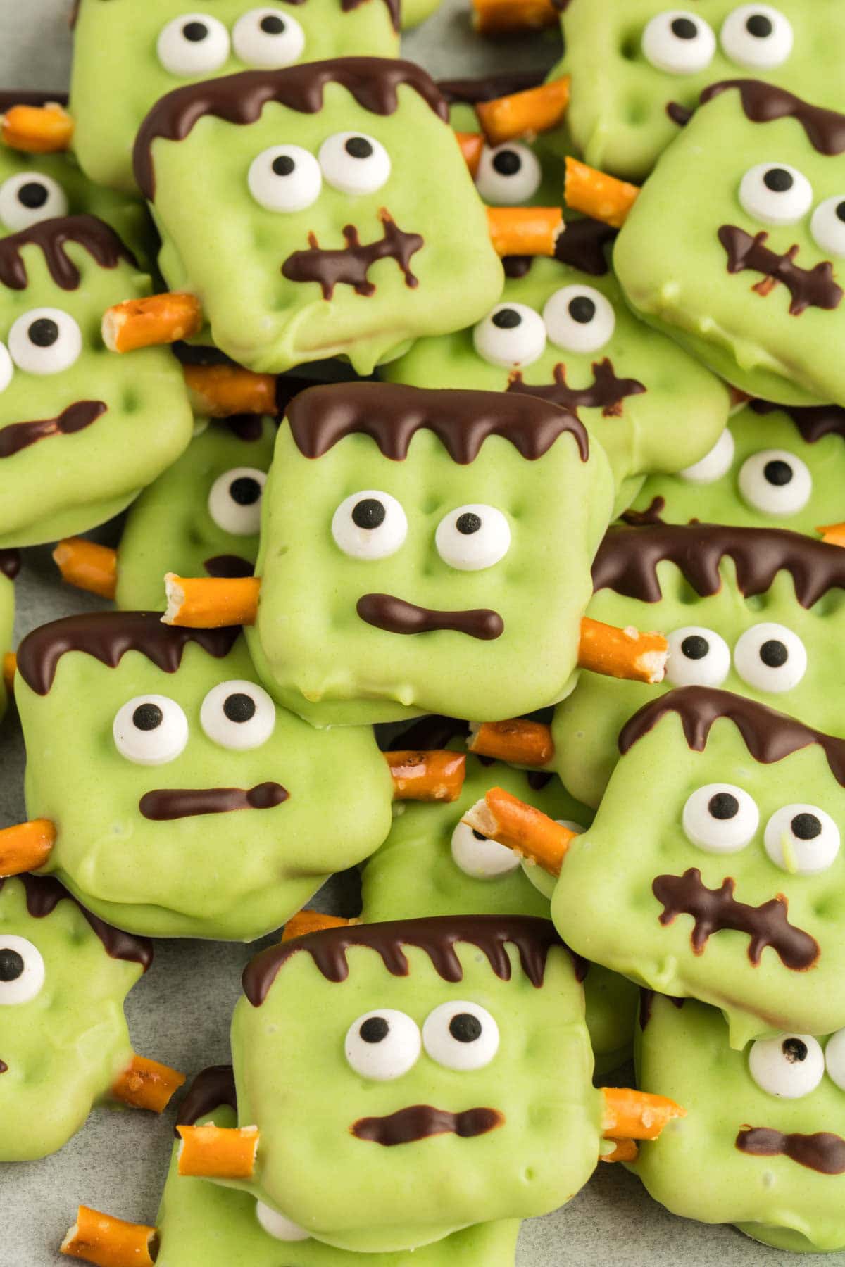 Frankenstein Halloween Pretzels Recipe